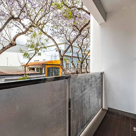 Urban 1b By Homie Funchal (Madeira)