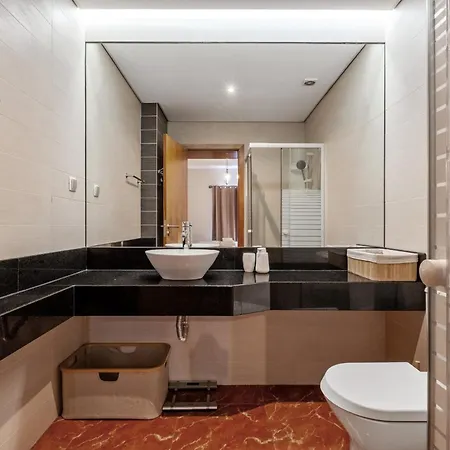 Urban 1b By Homie Apartment